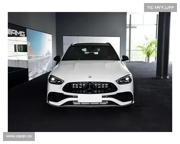 R1售价229,800元起 _ 初次体验公升下赛道的西装暴徒 R1售价229,800元起 _ 初次体验公升下赛道的西装暴徒