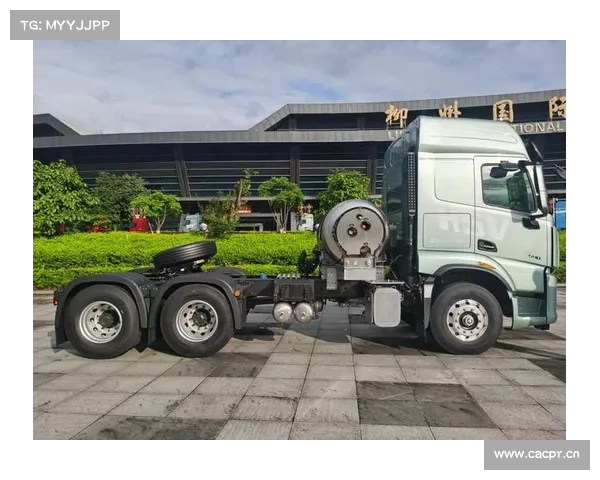 【网通社快报】理想汽车挑战乘龙卡车复测 【网通社快报】理想汽车挑战乘龙卡车复测